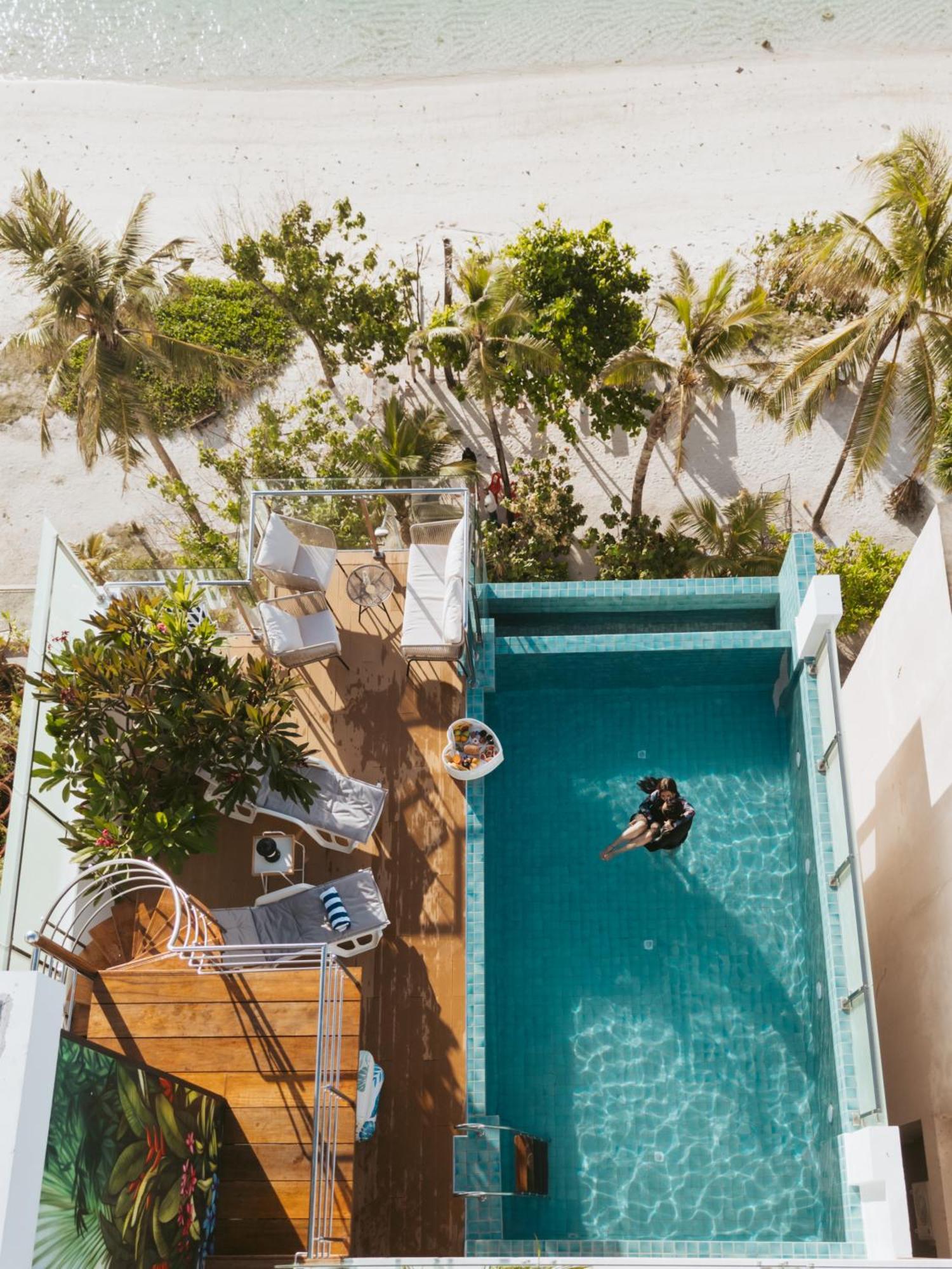 Blue Sky Beach Hulhumale Exterior photo